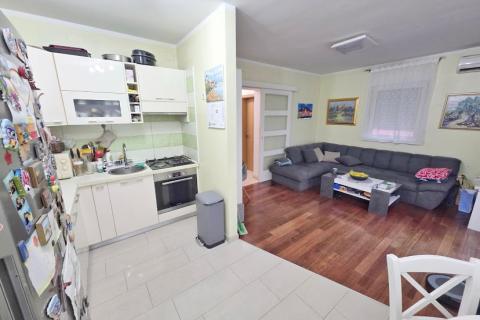 Rijeka, Viškovo - trosobni stan - 86m2