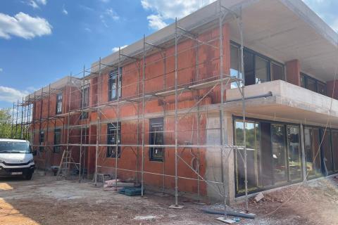 Rovinj okolica - moderna novogradnja - dvosoban stan 1. kat 73,66m2