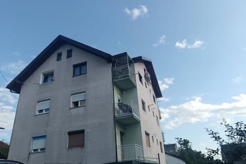 Zagreb, Dubrava, Žuti Breg stan 57 m2