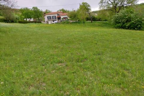 Lupoglav - građevinsko zemljište