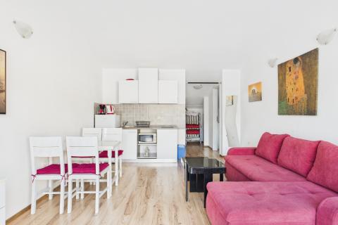 Novi Vinodolski - dvoetažni stan idealan za obitelj