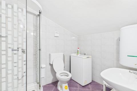 Novi Vinodolski - dvoetažni stan idealan za obitelj