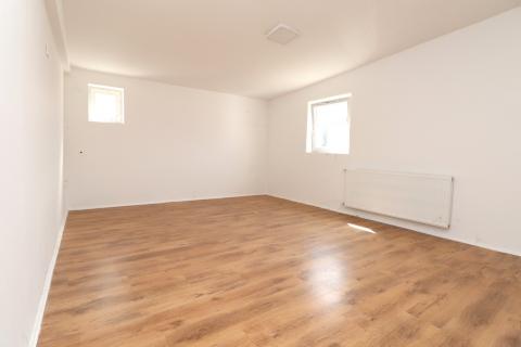 Poslovni prostori Gračec, Brckovljani, 950m2