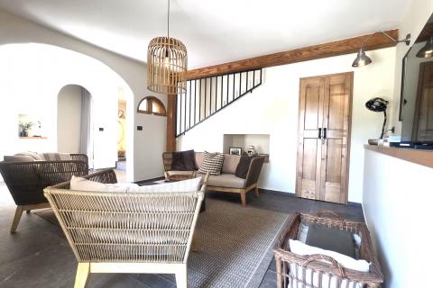 Istra,Buje-Triban-Renovinara kuća s bazenom