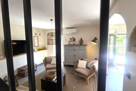 Istra,Buje-Triban-Renovinara kuća s bazenom