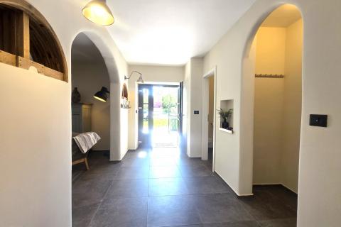 Istra,Buje-Triban-Renovinara kuća s bazenom