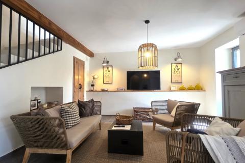 Istra,Buje-Triban-Renovinara kuća s bazenom