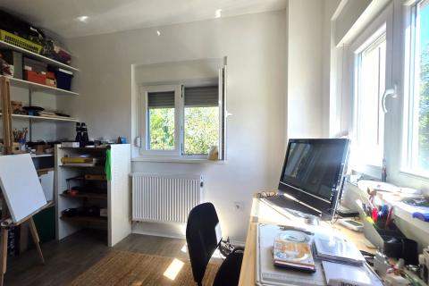 Istra,Lovrečica okolica-Samostojeća kuća s bazenom