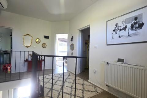 Istra,Lovrečica okolica-Samostojeća kuća s bazenom