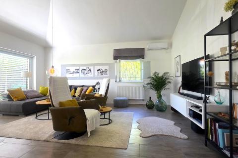 Istra,Lovrečica okolica-Samostojeća kuća s bazenom