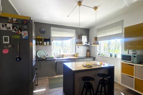 Istra,Lovrečica okolica-Samostojeća kuća s bazenom