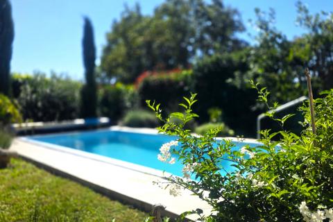 Istra,Lovrečica okolica-Samostojeća kuća s bazenom