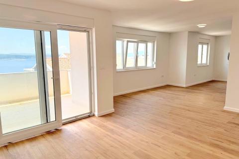 Crikvenica- stan na 1.katu, novogradnja