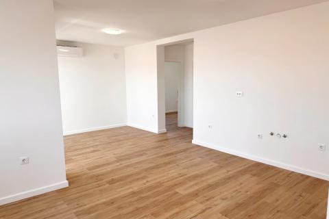 Crikvenica- stan na 1.katu, novogradnja