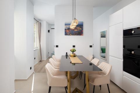 Condo/Apartment Arena, Pula, 67,65m2