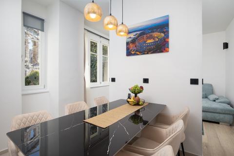 Condo/Apartment Arena, Pula, 67,65m2