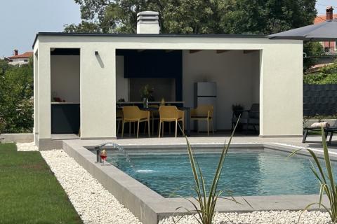 Hiša Svetvinčenat, 208m2