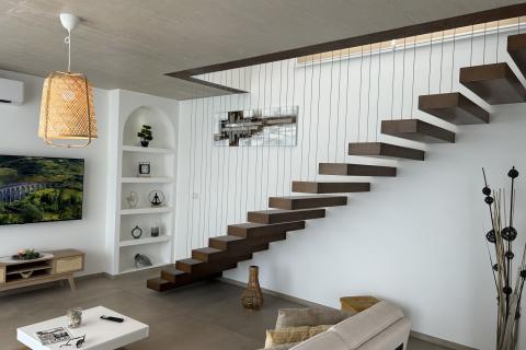 Hiša Svetvinčenat, 208m2