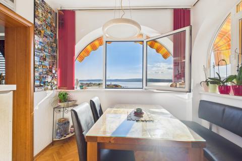 Crikvenica, Selce - rijedak trosoban stan sa  parkingom