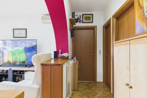 Crikvenica, Selce - rijedak trosoban stan sa  parkingom