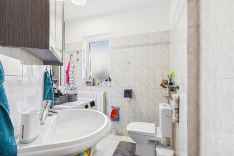 Crikvenica, Selce - rijedak trosoban stan sa  parkingom