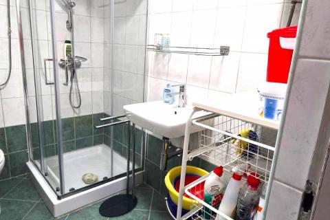 Istra, Rovinj, centar, mirna ulica, dva stana+vlastito dvorište