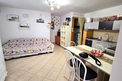 Istra, Rovinj, centar, mirna ulica, dva stana+vlastito dvorište