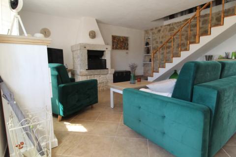 Istra, Vižinada - Renovirana kamena kuća u centru