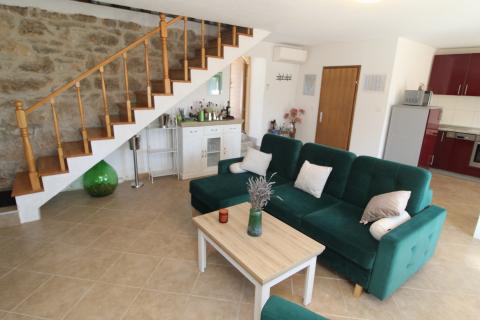 Istra, Vižinada - Renovirana kamena kuća u centru