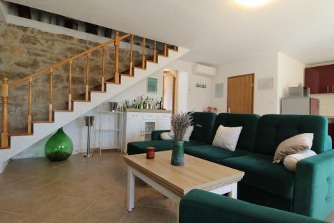 Istra, Vižinada - Renovirana kamena kuća u centru