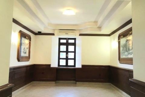 Crikvenica-poslovni prostor u centru grada