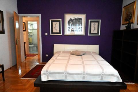 Zagreb, Bukovac - stan s 2 spavaće sobe, spremište, parking