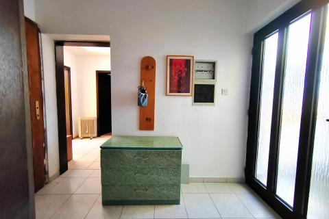 OTOK KRK-MALINSKA kuća sa pet apartmana