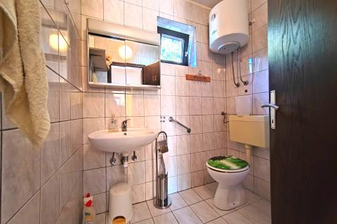 OTOK KRK-MALINSKA kuća sa pet apartmana