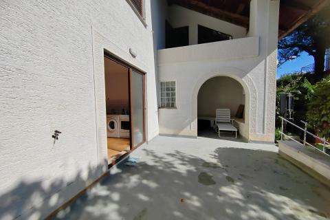 OTOK KRK-MALINSKA kuća sa pet apartmana