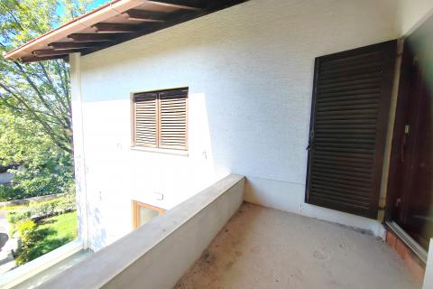 OTOK KRK-MALINSKA kuća sa pet apartmana