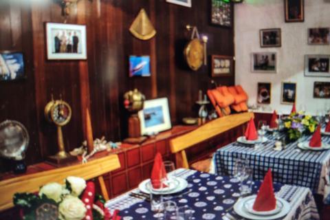 KARLOBAG-kuća s ugostiteljskim objektom i dva stana