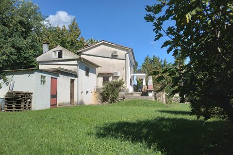 Opatija, Ika, kuća s velikim dvorištem i pogledom na more 