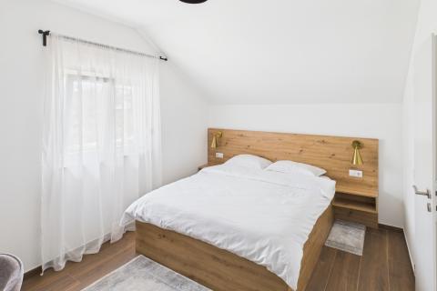 Gästehaus mit Bauland – Plitvicer Seen, Irinovac