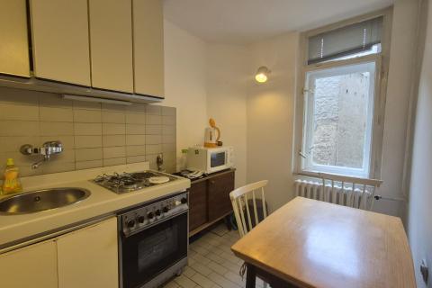 Zagreb, Centar - četverosobni građanski stan