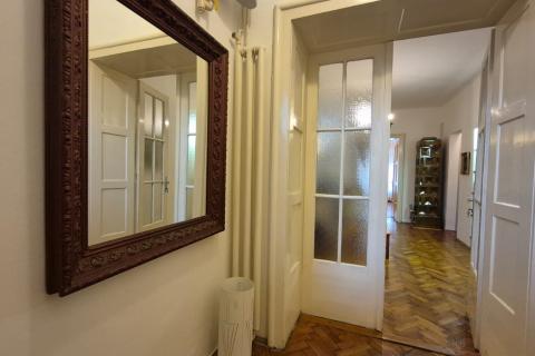 Zagreb, Centar - četverosobni građanski stan