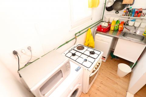 Zagreb, Srednjaci, stan u prizemlju s dvije spavaće sobe, 56m2