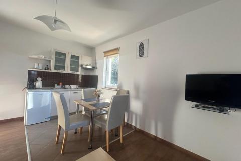 Poreč, širi centar, stan za najam do 01.05. 2026.