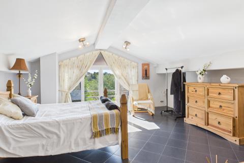 Istra, Rovinjsko Selo - kuća s velikom okućnicom