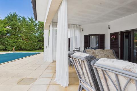 Istra, Rovinjsko Selo - kuća s velikom okućnicom