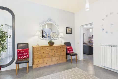 Istra, Rovinjsko Selo - kuća s velikom okućnicom