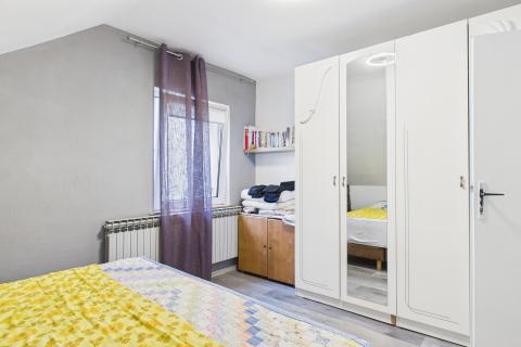 Tuheljske toplice - obiteljska kuća, katnica, okućnica 