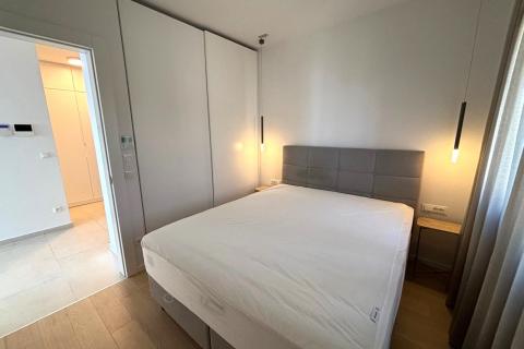 OPATIJA,VOLOSKO- NOVOGRADNJA, stan s bazenom i pogledom na more