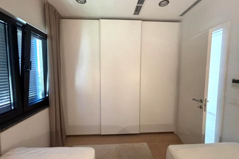 OPATIJA,VOLOSKO- NOVOGRADNJA, stan s bazenom i pogledom na more