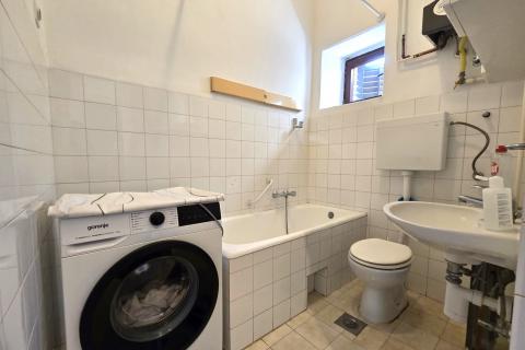 Istra, Pula - Stan s potencijalom u centru 300m od arene